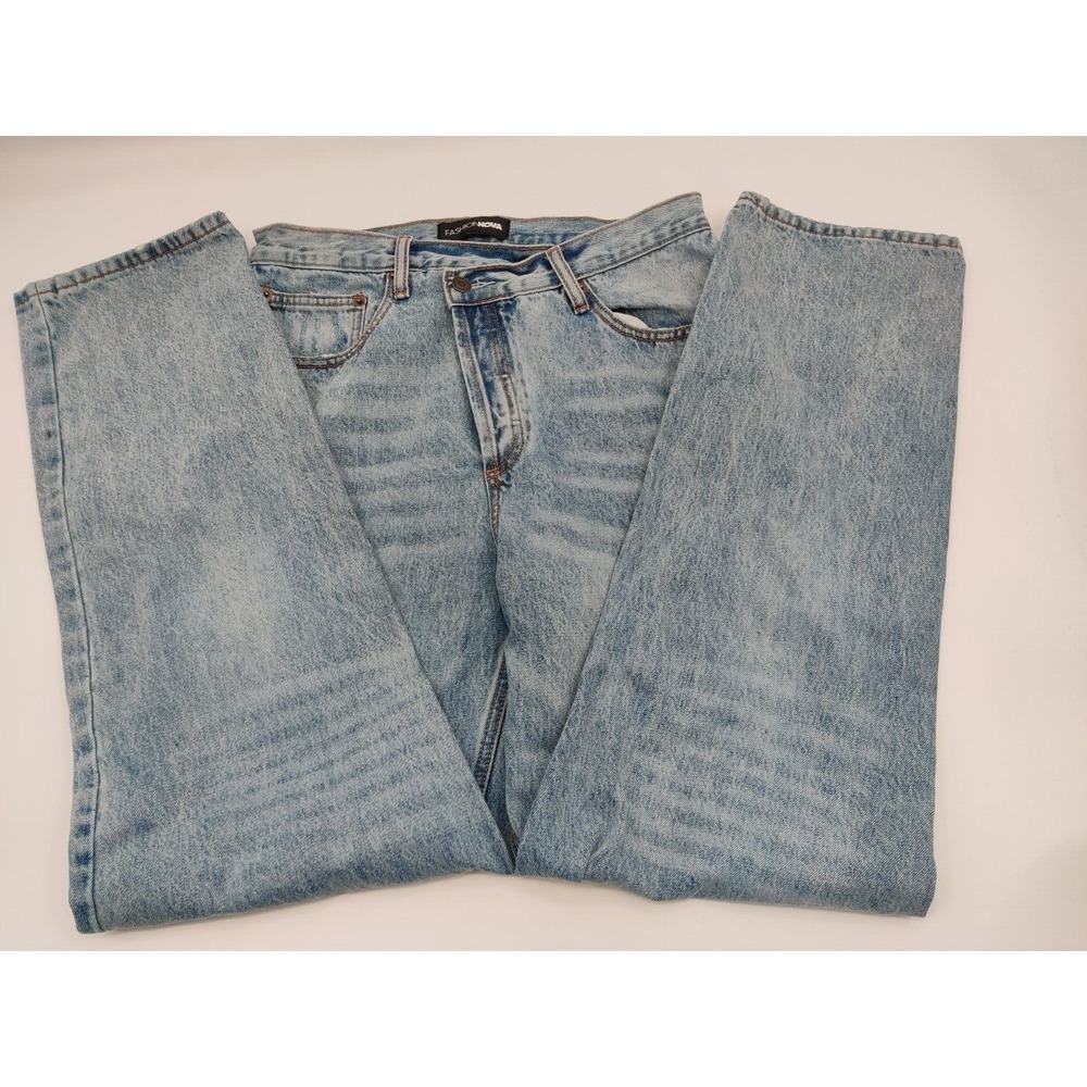 Fashion Nova Womens Light Wash Button Fly Straight Leg Jeans Size 9